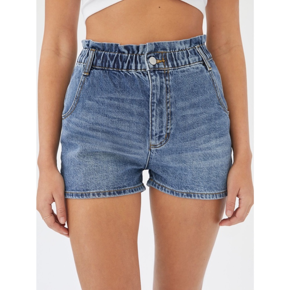 urban outfitters BDG pull on mom shorts m